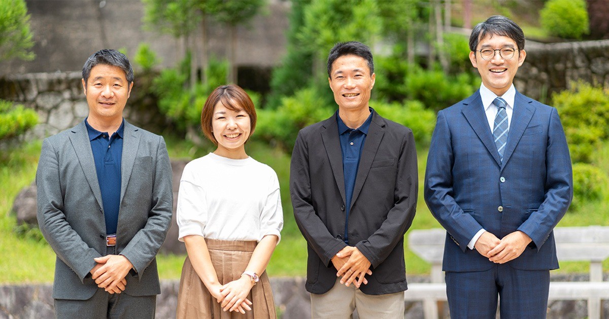 【啓発】職員紹介〜職員撮影を実施しました〜