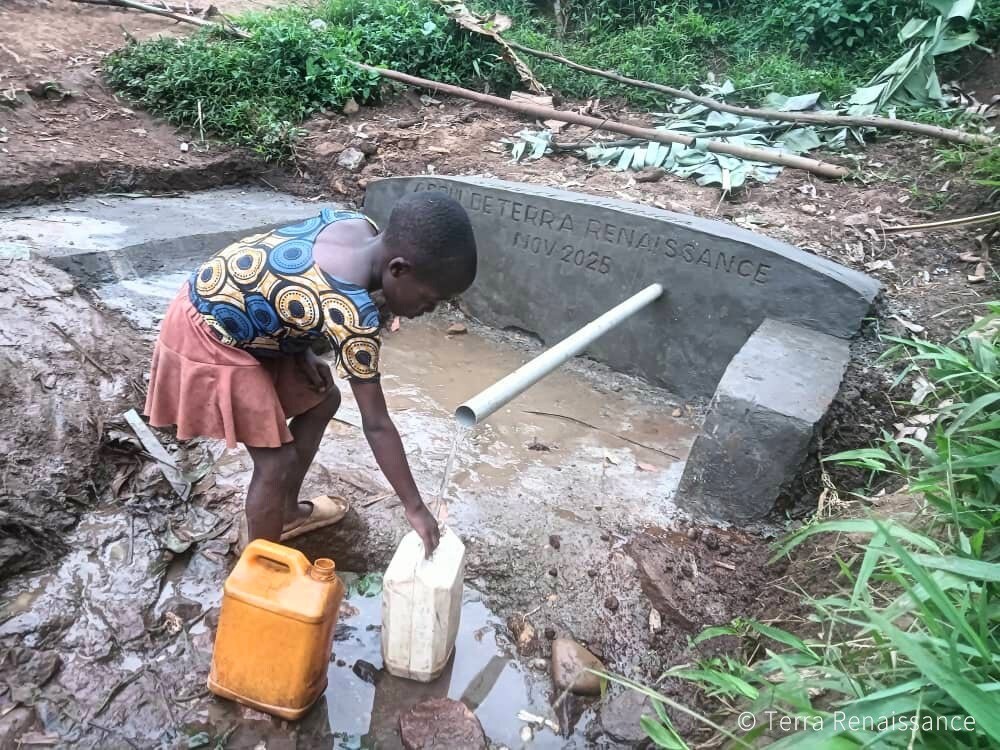 【コンゴ緊急報告】女性や少女を性暴力から守る――給水ポイントの設置が急務