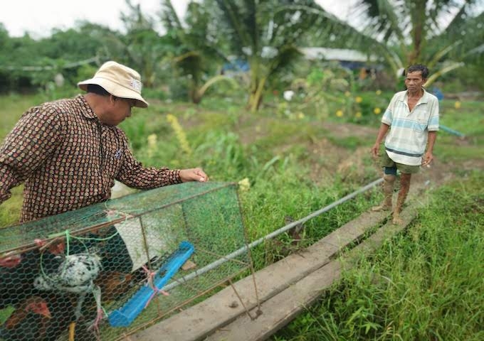 カンボジア 波乱万丈の地雷被害者が語る 自分の価値を高めること